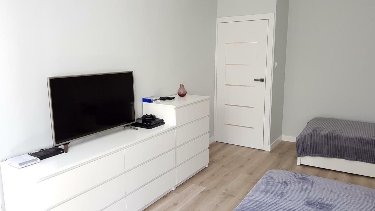 Apartament Paderewskiego 12M2 シフィノウイシチェ エクステリア 写真