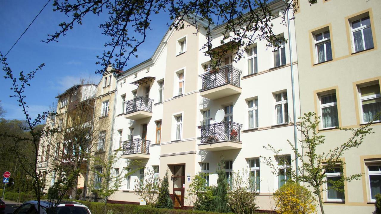 Apartament Paderewskiego 12M2 シフィノウイシチェ エクステリア 写真