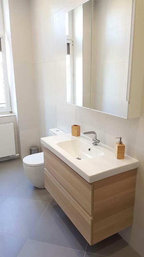 Apartament Paderewskiego 12M2 シフィノウイシチェ エクステリア 写真
