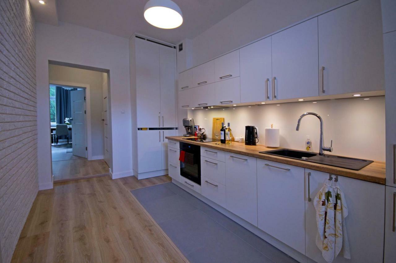 Apartament Paderewskiego 12M2 シフィノウイシチェ エクステリア 写真